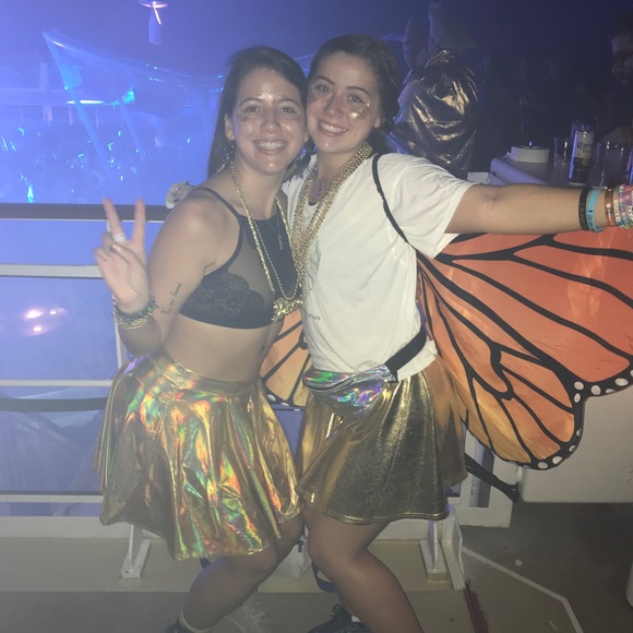 My Beautiful Girls, Our Pup & Claire’s Engagement - Picture 8 of 16